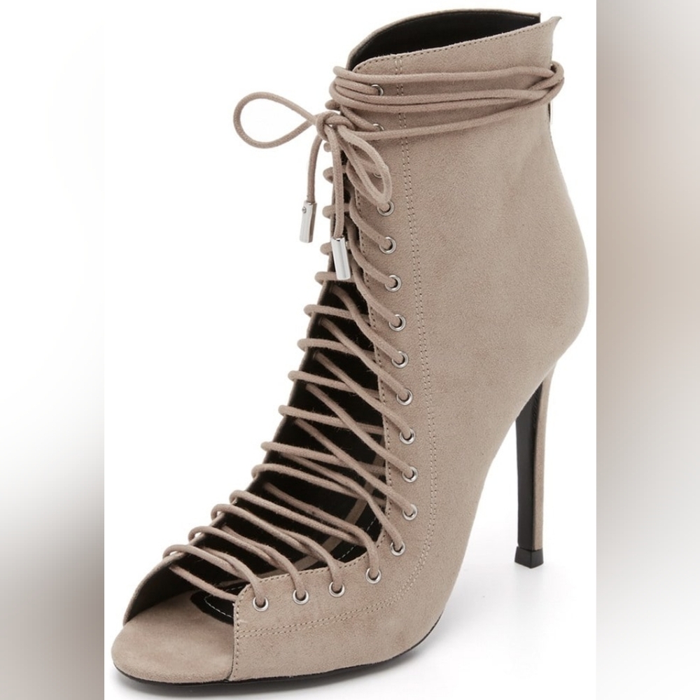 Kendall & Kylie Lace-Up Taupe Boots‎ Size 10